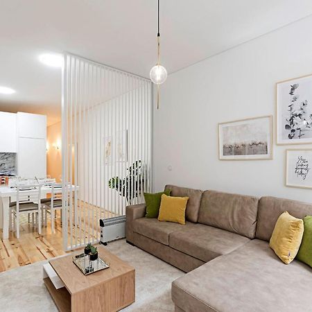 Loios 1Br Flat Downtown By Lovelystay Porto Exteriér fotografie