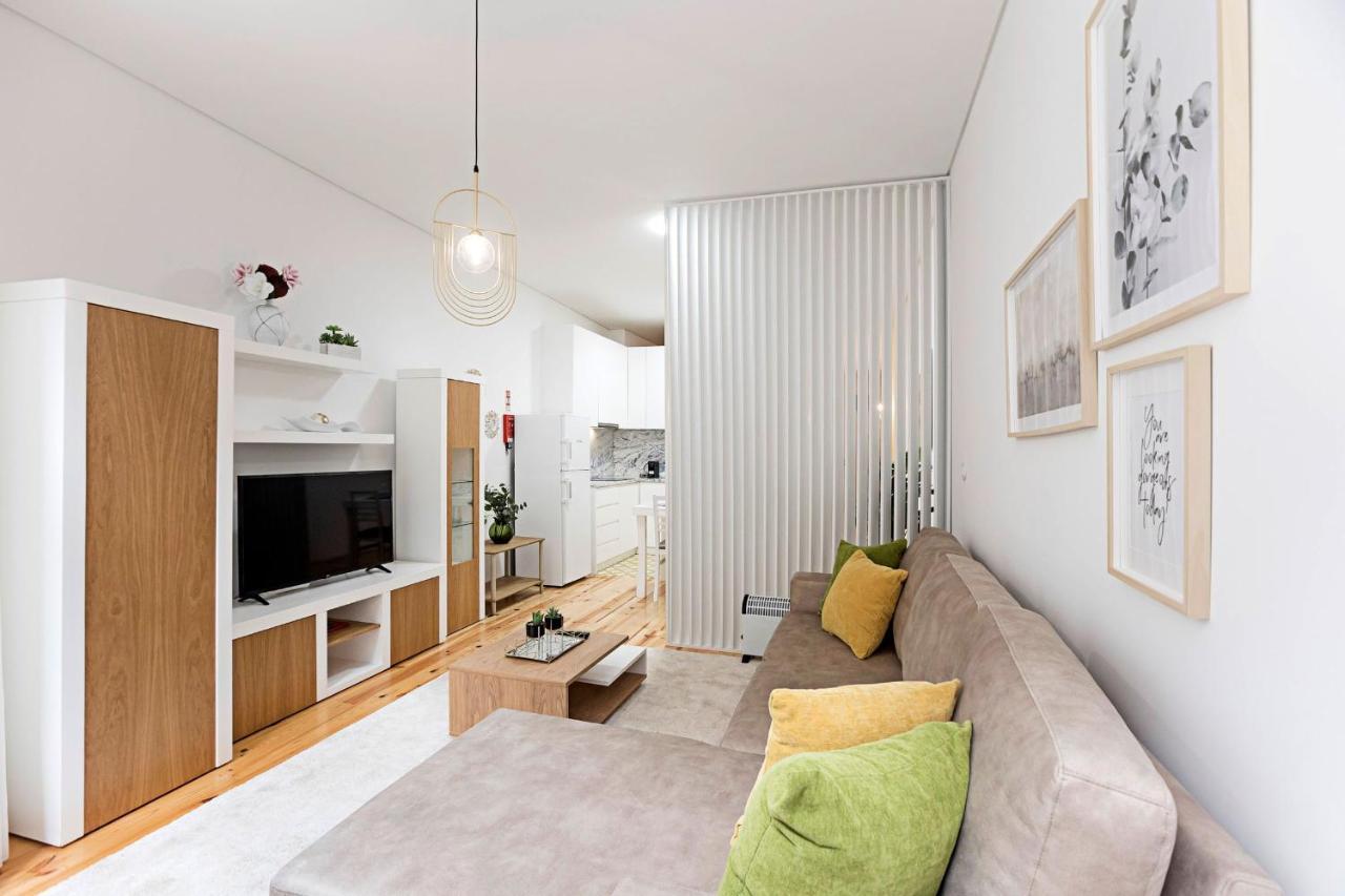 Loios 1Br Flat Downtown By Lovelystay Porto Exteriér fotografie