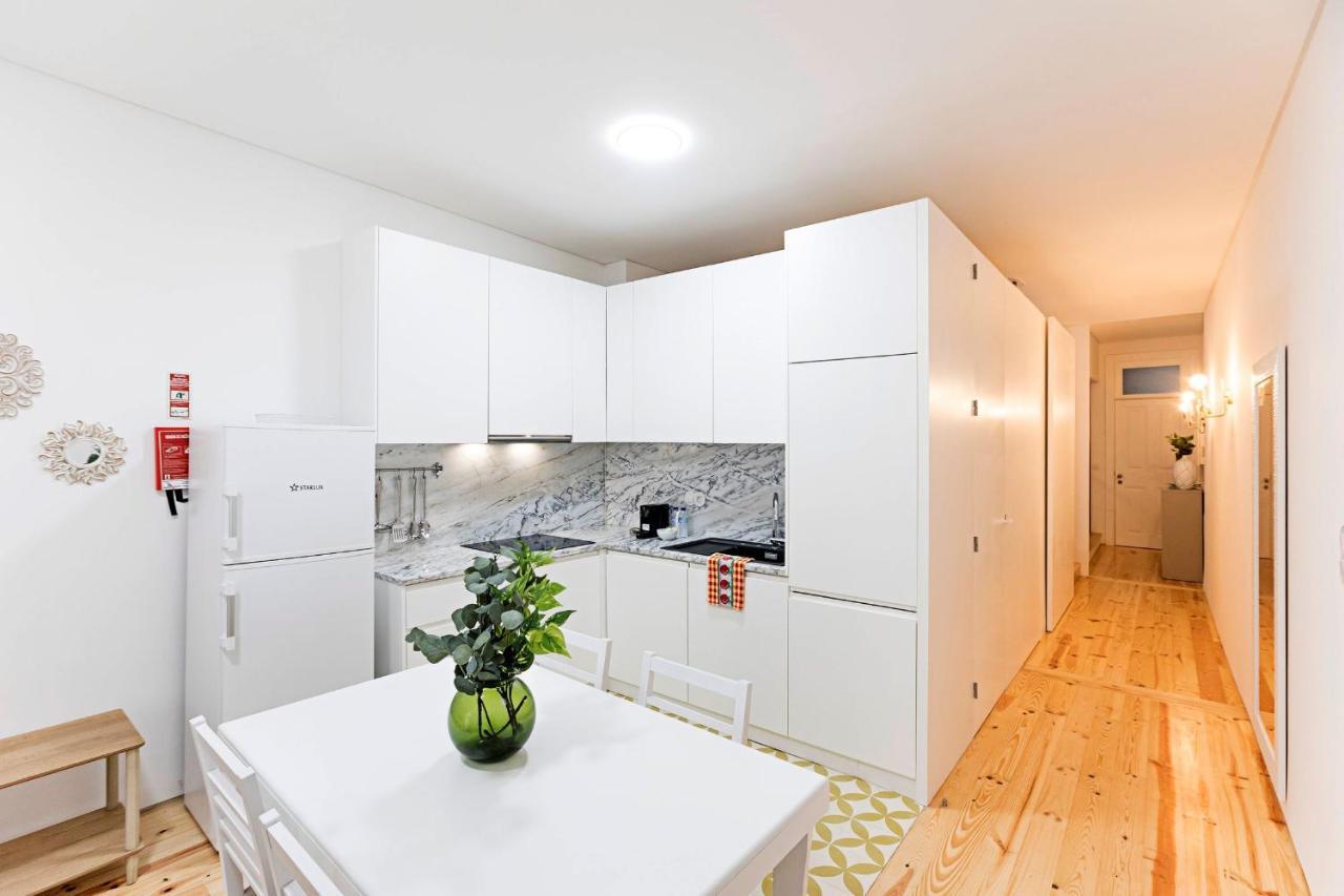 Loios 1Br Flat Downtown By Lovelystay Porto Exteriér fotografie