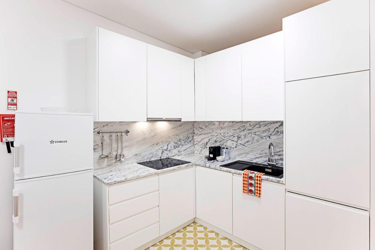 Loios 1Br Flat Downtown By Lovelystay Porto Exteriér fotografie