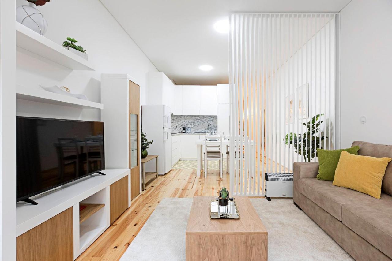 Loios 1Br Flat Downtown By Lovelystay Porto Exteriér fotografie
